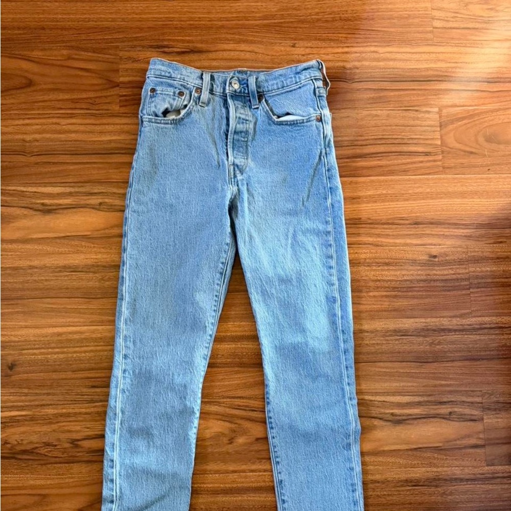 Levi's Light Blue High Rise Women's Jeans